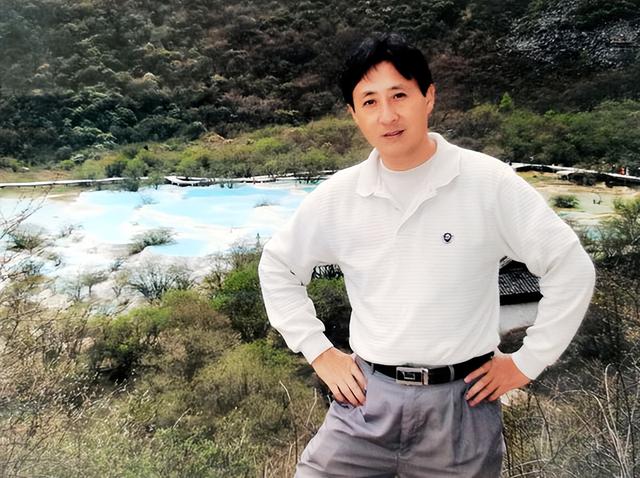 四川旅游：两到人间瑶池黄龙行（图）