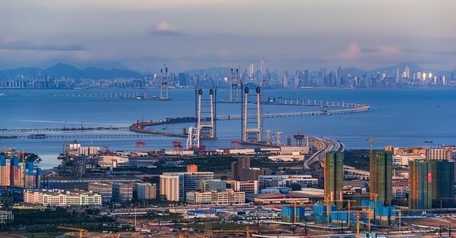 明明已有港珠澳大桥，为何又耗资500亿建深中通道？真的值得吗？