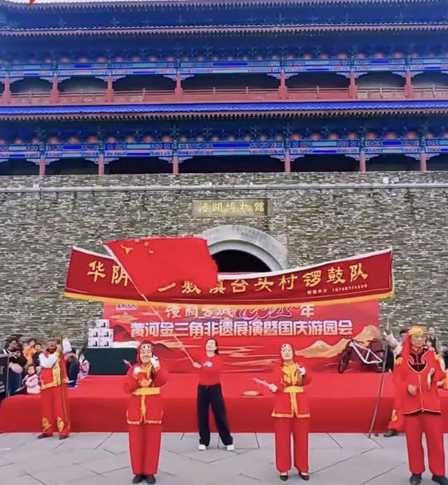 在潼关“解锁”志愿红 精彩节目看不完！