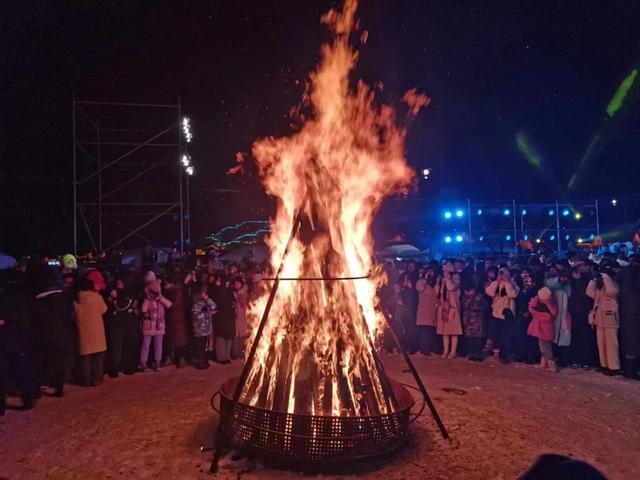 【活动预告】燃情可可托海 共赴新年之约