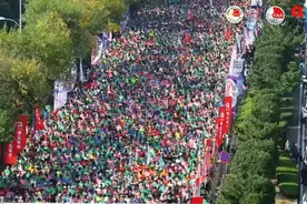 青岛海上马拉松！乘风踏浪，递出城市名片，释放向上力量图片