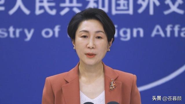 日本高官抵达北京，落地后眉头紧锁，中方通知日本，不见高市早苗