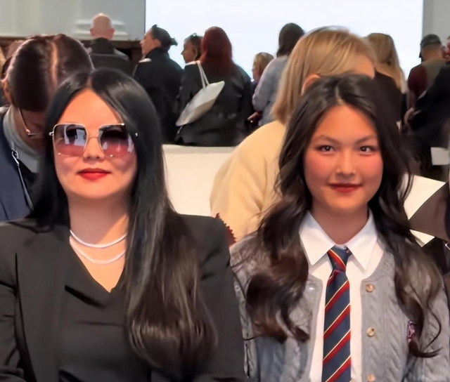 钱再多有啥用！50岁久居英国的李湘	，终于为自己的行为付出了代价