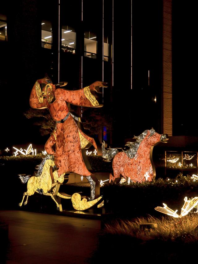 来大豫园追灯闹元宵，上海最佳赏月点非大豫园莫属