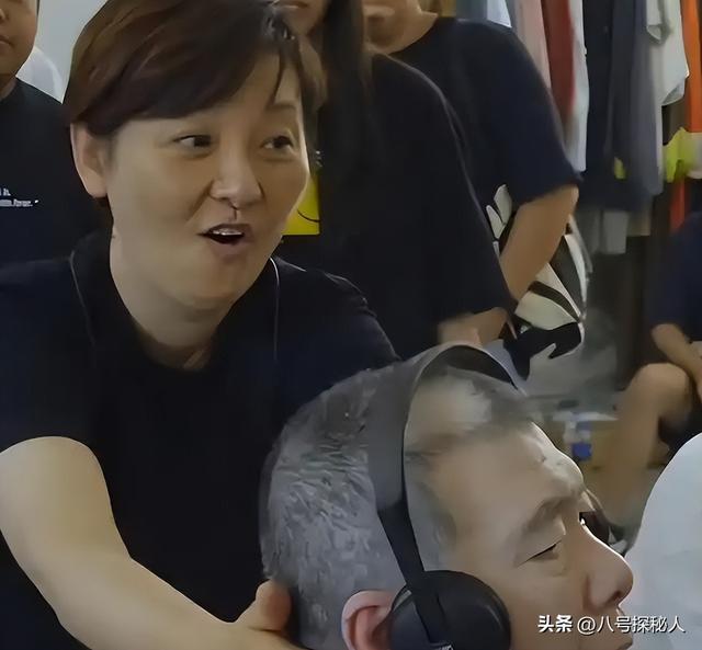 徐帆回应离婚5个月，冯小刚近况曝光	，他的“小心思”再藏不住了