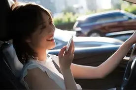 如何打开微信，语音通话和视频通话，自动录音功能？图片