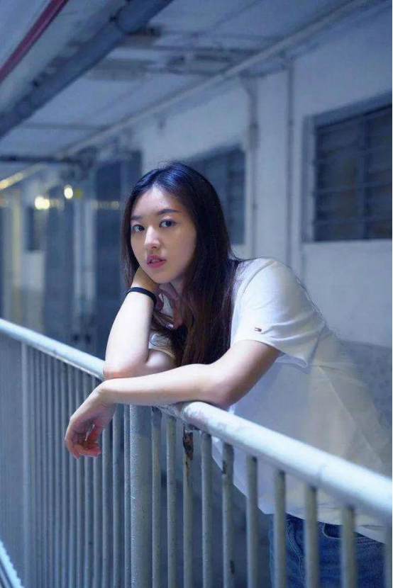 香港知名男星老婆遭性侵录音被公开,崩溃大哭，遭受二次伤害