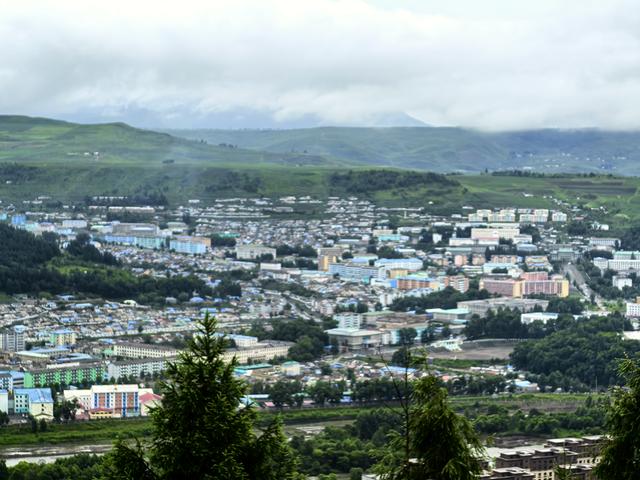 2025年夏季东北边境游（12）灵光塔