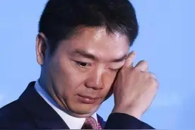 刘强东，43岁的妹妹生三胎离世，他为没保护好妹妹至今心痛图片