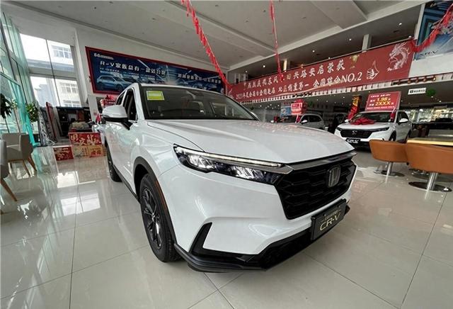 全球销冠VS空间魔术师：2025年RAV4荣放与CR-V终极选购指南