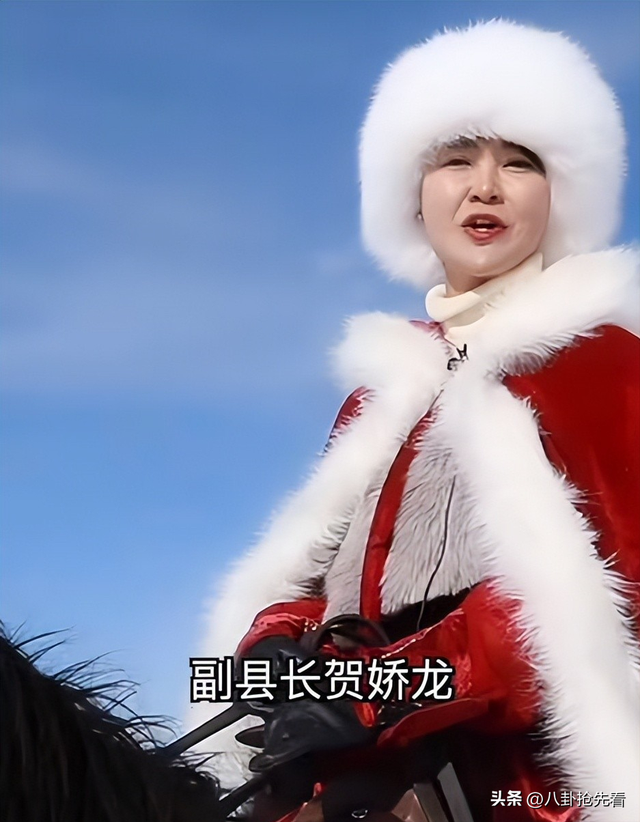 贺娇龙去世不到12小时	，恶心的一幕发生，她生前行动太催泪