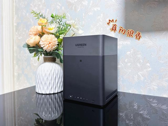 小白也能玩转私有云！绿联DH4300 Plus体验：这才是NAS该有的样子