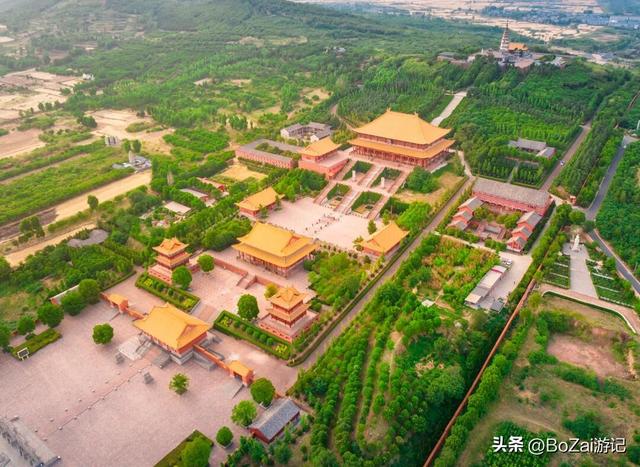 热门话题！不是故宫不够好，香山寺的性价比惊艳到你