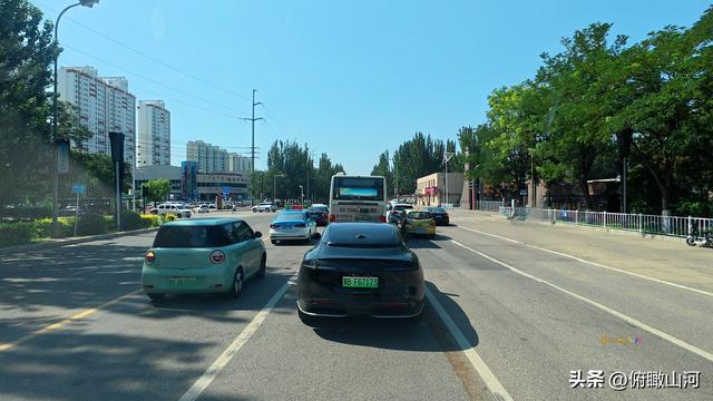 草原国道行 从二连浩特到包头的清晨与“窄道”（东北内蒙之旅）