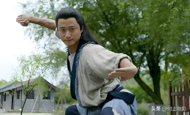 拔出萝卜带出泥！吴京电影风波牵扯多人，李连杰张译点评得没错