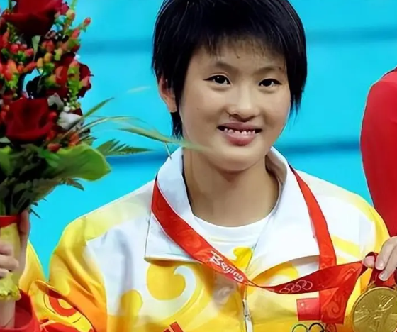 全红婵没想到，退役9年的陈若琳再破天花板	，令所有人刮目相看