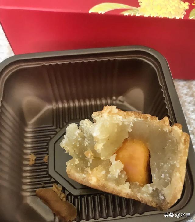 北方人请回避，给南方人看看怎么吃月饼——与辉同行定制月饼品鉴