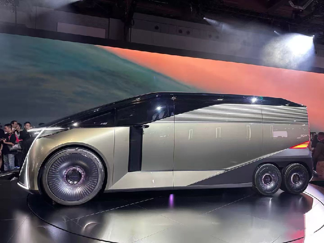 一场东京车展，看清日系车“多路径转型”的底牌