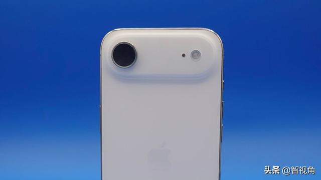 iPhone Air评测：有史以来最薄的iPhone，但代价是什么？