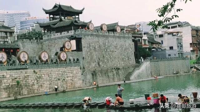 乾州古城：凝固于湘西山水间的乾卦传奇
