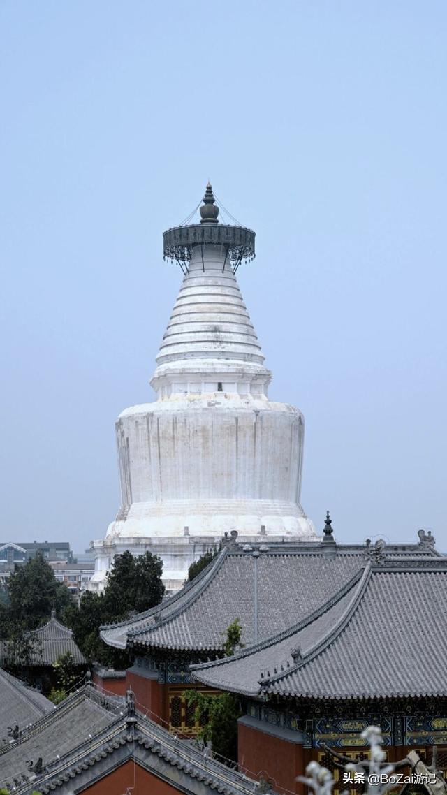 探秘北京妙应寺，700年白塔，藏着多少传奇故事