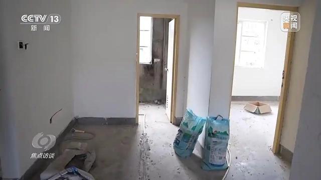 央视曝光！又一灰色产业链暴雷！0成本套现48万，还不用还？