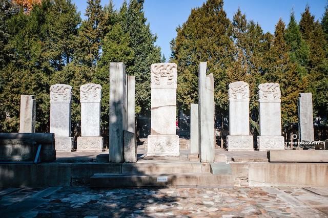 北京神秘的太监墓，地宫龙袍干尸名黄拙吾，为何被怀疑是洪承畴？