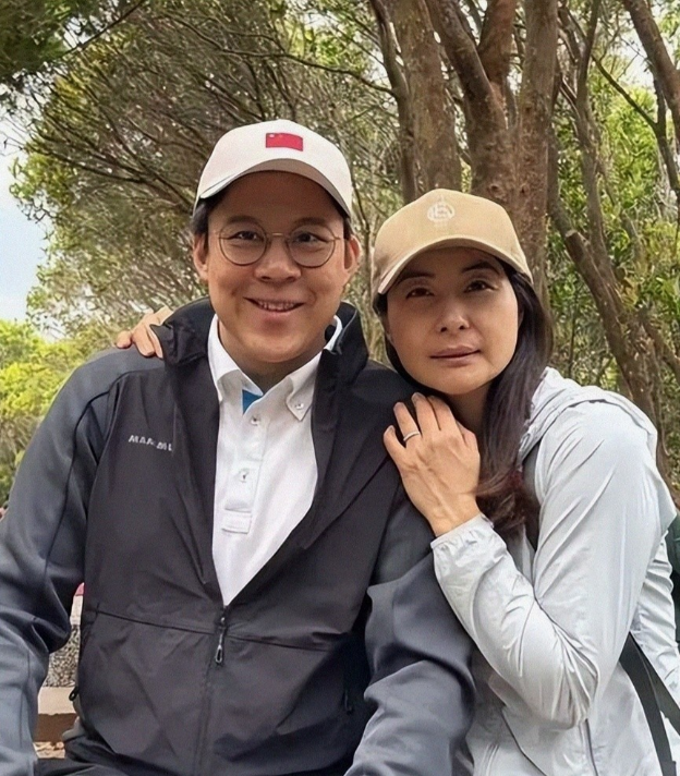 霍家没想到，被寄予厚望的儿媳郭晶晶	，竟遭到一个这么大"教训"