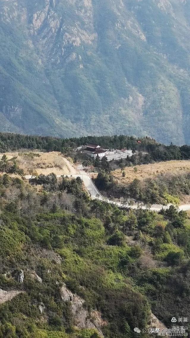 无需爬山，就能登顶“温州小布达拉宫”赏绝美日出和云海！