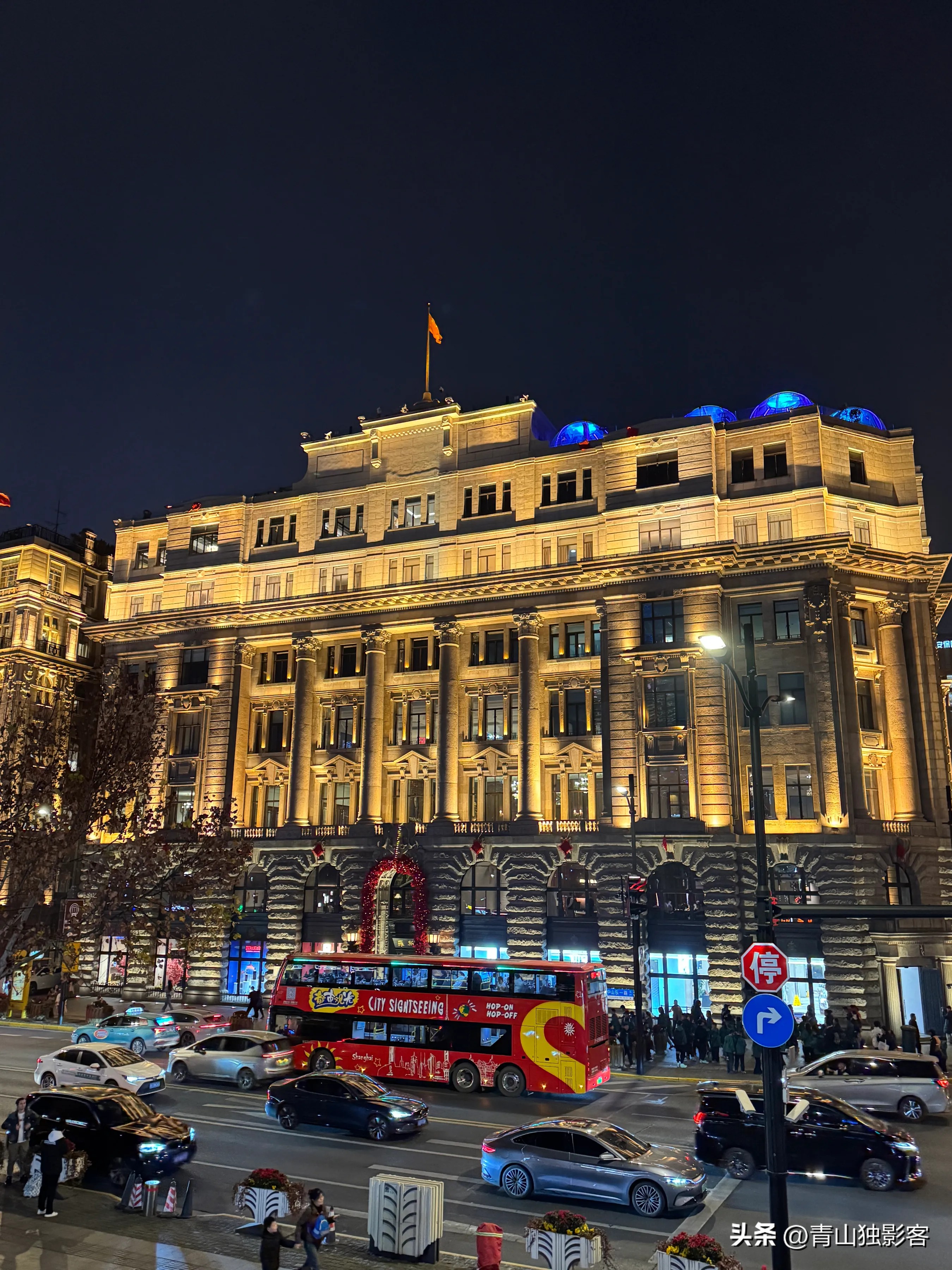 上海旅游攻略2026春节_陆家嘴外滩南京路豫园旅游路线_上海出行交通路线查询