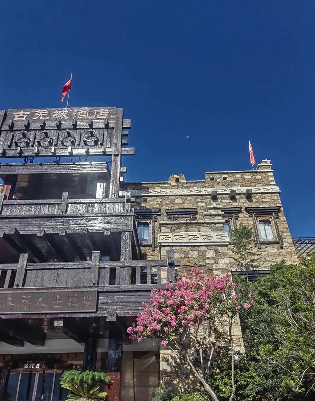 【美丽四川】茂县：云朵上的羌寨 夏日避暑天堂‖柳红樱