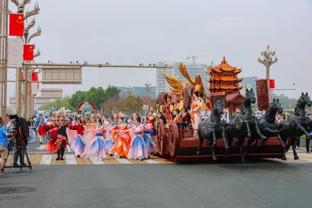 武汉国庆中秋双节推潮游、乐游、夜游、惠游系列，成旅游热门城市