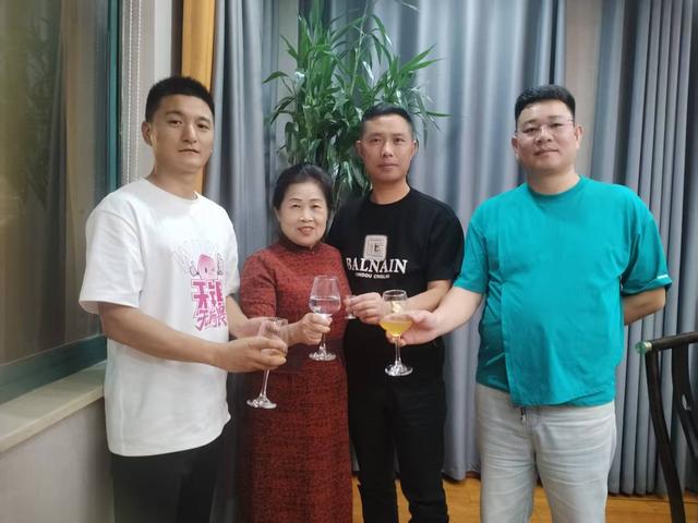 茶香与诗声交织的夜——走进苏州平江新城的文化秘境“平江荟”