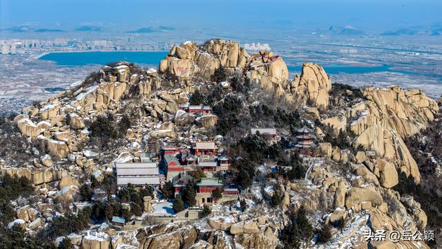 瞰齐鲁 | 雪落峄山，分外妖娆