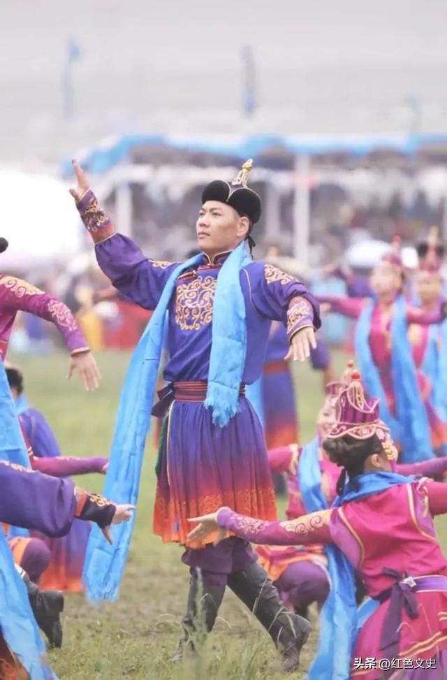 草原上的盛会：第三十五届内蒙古那达慕记行