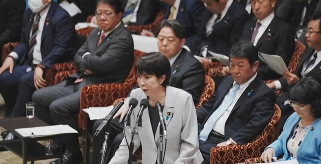 连美驻日大使都出动了，薛剑总领事遭围攻，若被驱逐必对等回应