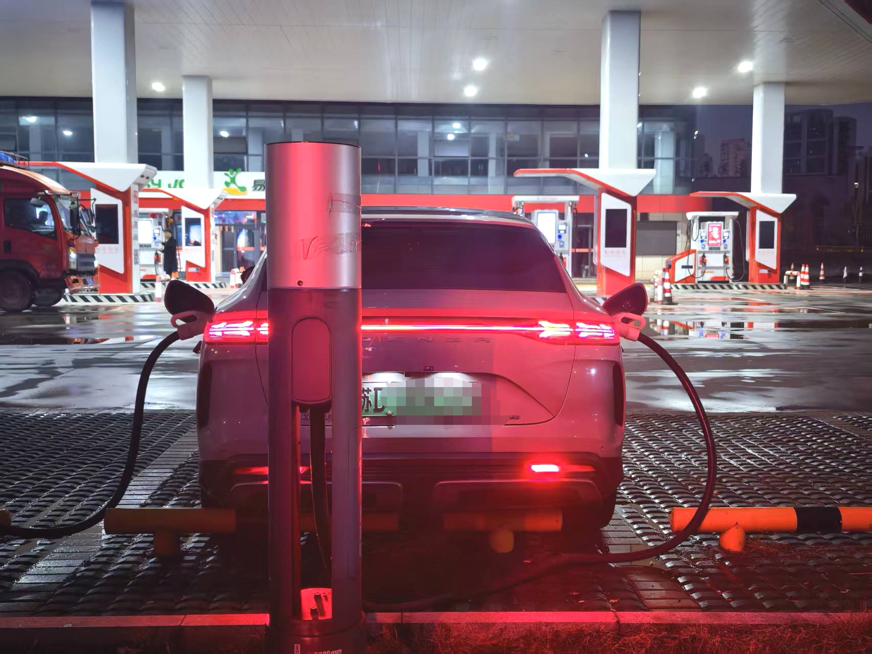 2025年新能源车销量再创新高,比亚迪包揽中国&全球销冠!