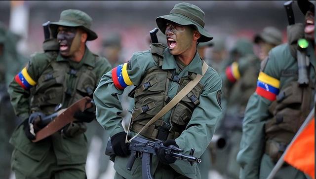 马杜罗后台全就位	，中俄明确表态，美军发兵在即，司令却先行辞职