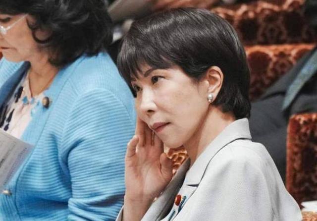 中方舰艇编队刚进钓鱼岛，日本就动手了	，不到24小时，美军也下场