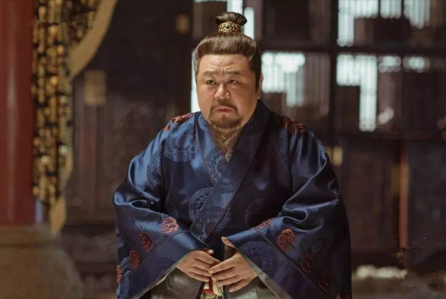 1424 年朱棣在军中离世，距离北京1000公里，朱高炽面临着四重考验