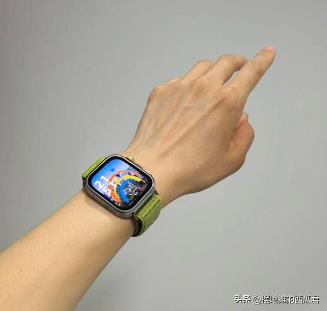 华为 Watch Fit 4 与Watch Fit 4 pro 有什么不同，哪一款最值得入手？