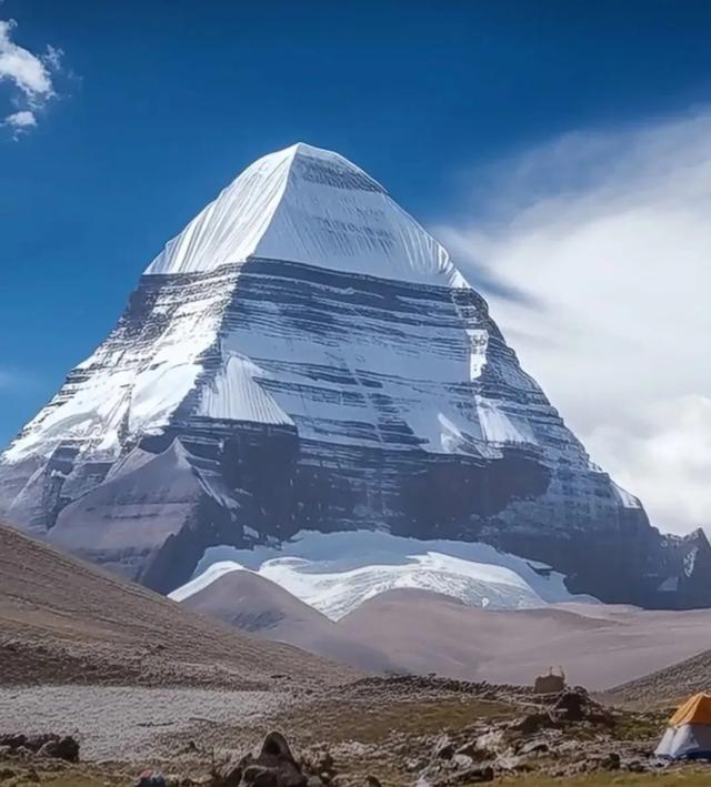 西藏雪山,凭什么让无数人一生念念不忘?