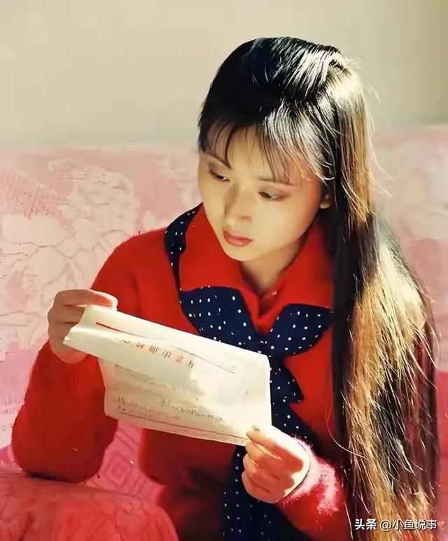 17岁福州少女撞脸陈晓旭！艺考还没考就火了，网友却吵翻了