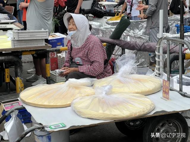 清晨6点的本溪烟火江湖！东北早市的快乐，谁懂啊？