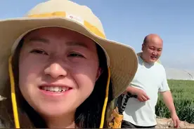 玛丽直播卖甜瓜，两天卖一万多单！调侃瓦梦糗事，老挝小姨已再婚图片