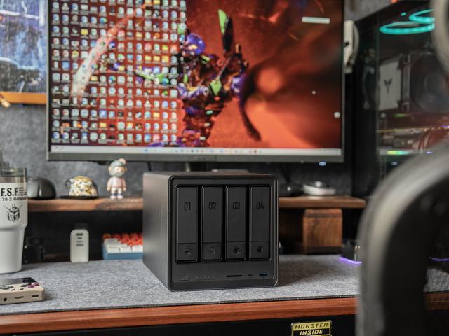 告别iCloud等网络云盘，用绿联DXP4800轻松打造个人私有云存储
