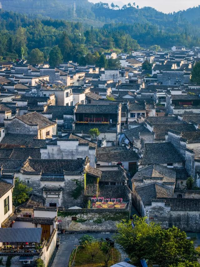 黟县西递、宏村和塔川景区荣获携程年度大奖