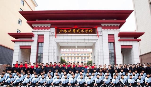 拔出萝卜带出泥！释永信下马，举报人被扒惊天丑闻，难怪会被开除
