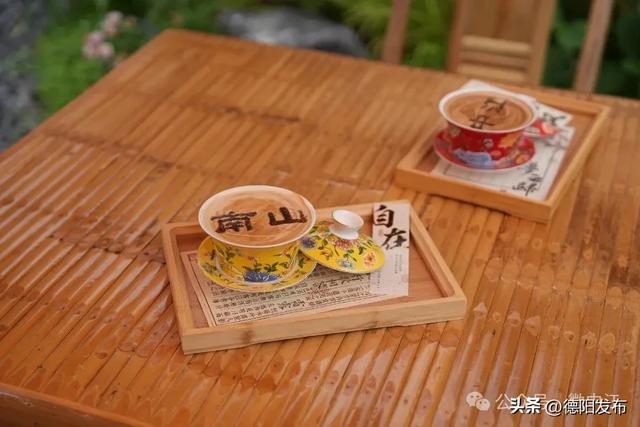 不一样的美！大片荷花+向日葵！就在德阳这里→