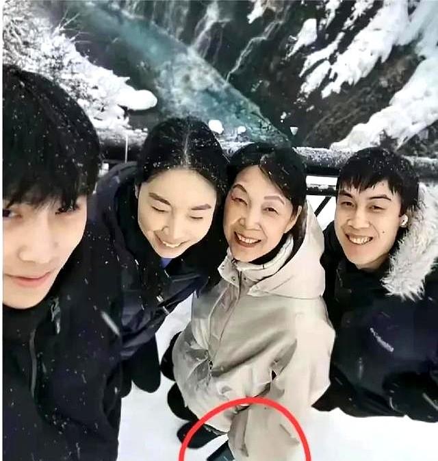 杜建英邻居爆料！孩子不是私生子，但孩子长得不像他们，难以相信